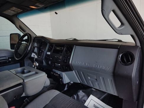 Used 2012 Ford F550 2WD Crew Cab Super Duty w/ Payload Upgrade Pkg image 11