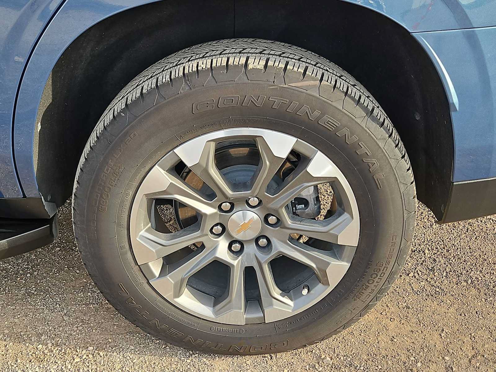 Used 2025 Chevrolet Tahoe LT RWD image 12