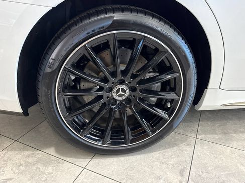 Used 2025 Mercedes-Benz S 580 4MATIC Sedan image 13