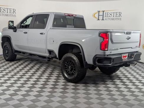 Certified 2025 Chevrolet Silverado 2500 ZR2 w/ Technology Package image 5