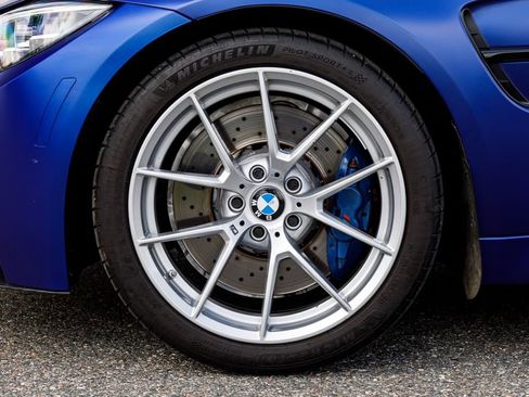 Used 2018 BMW M3 CS w/ Executive Package RWD image 20