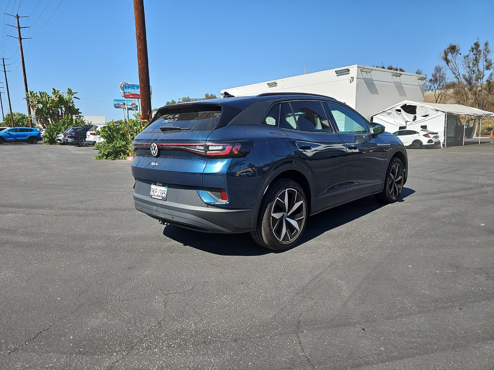 Used 2023 Volkswagen ID.4 Pro S AWD/4WD image 5
