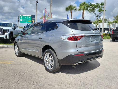 Used 2024 Buick Enclave Premium FWD image 7