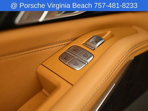 Used 2025 BMW X7 xDrive40i w/ Premium Package AWD/4WD image 27