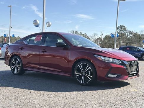 Certified 2022 Nissan Sentra SR w/ Electronics Package image 2