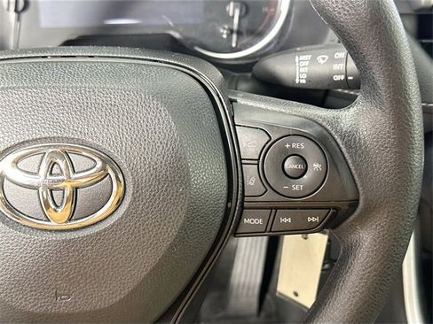 Used 2024 Toyota RAV4 LE image 18