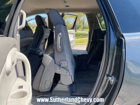 Used 2011 Chevrolet Traverse LT w/ Personal Connectivity Package FWD image 33