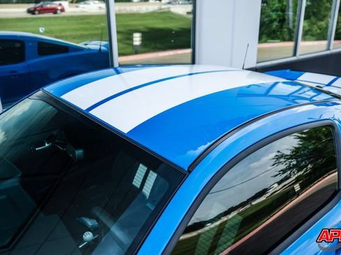 Used 2013 Ford Mustang Shelby GT500 RWD image 30