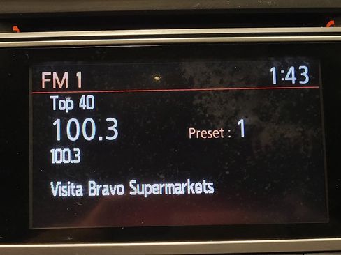 Used 2017 Nissan Altima 2.5 SL w/ Moonroof Package image 25