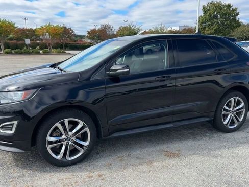 Used 2018 Ford Edge Sport w/ Technology Package image 31