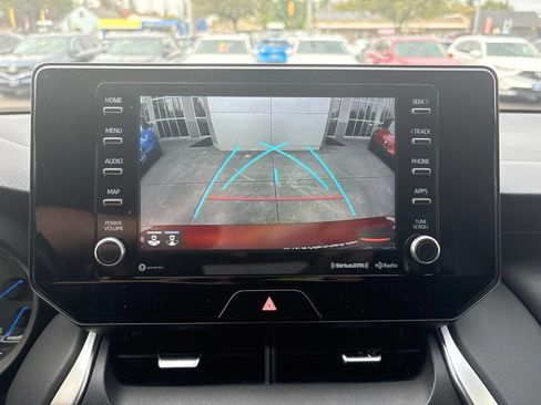 Used 2022 Toyota Venza XLE AWD/4WD image 20