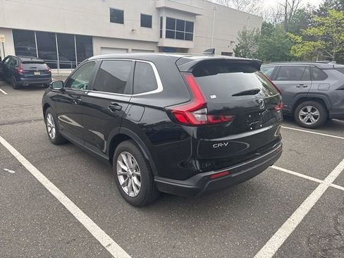 Used 2024 Honda CR-V EX-L image 5