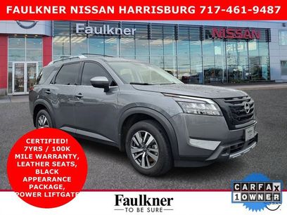 Certified 2025 Nissan Pathfinder SL w/ Black Appearance Package