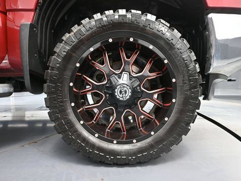 Used 2018 Nissan Titan SL w/ Texas Titan Edition AWD/4WD image 15