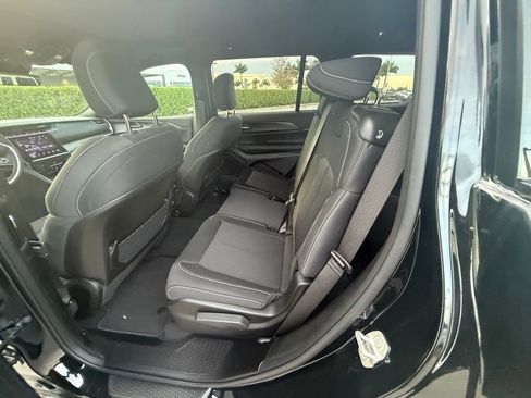 Certified 2025 Jeep Grand Cherokee L Laredo image 23