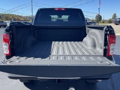 Used 2024 RAM 2500 Big Horn w/ Bed Utility Group image 8