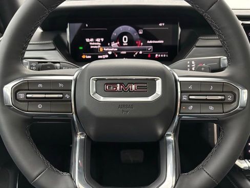 New 2026 GMC Acadia Elevation w/ Elevation Premium Package AWD/4WD image 23