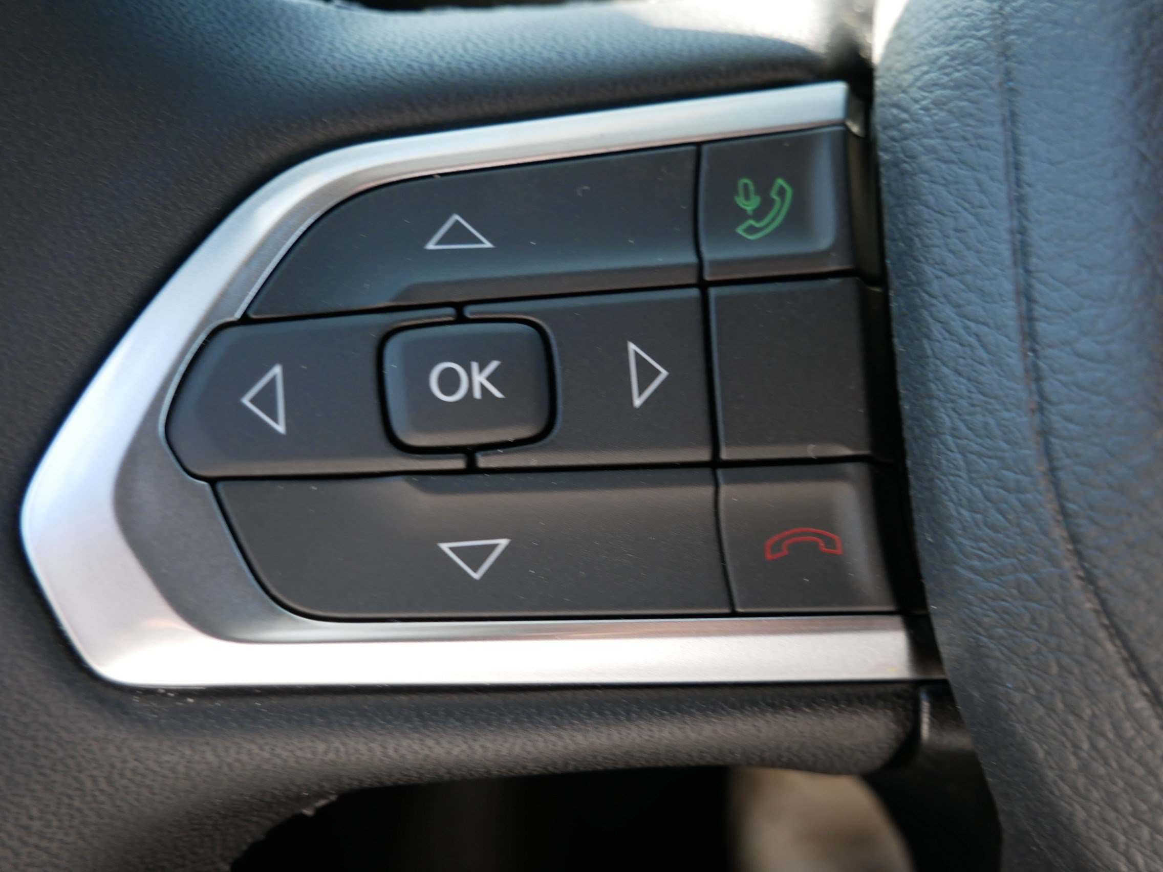 New 2026 Jeep Compass Latitude AWD/4WD image 19