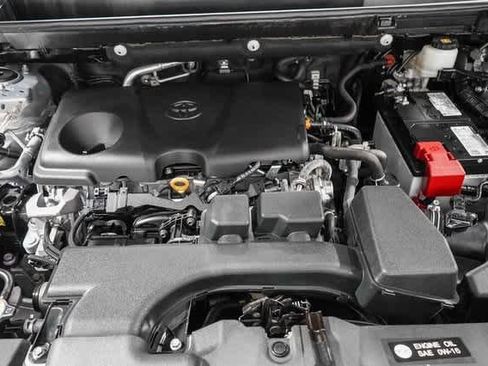 Certified 2023 Toyota RAV4 XLE Premium image 28