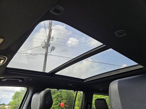 New 2025 Jeep Wagoneer Series II w/ Convenience Group I image 17