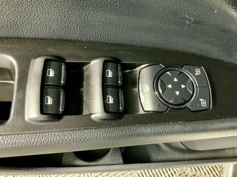 Used 2019 Ford Fusion SEL FWD image 25