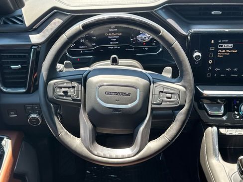 Used 2025 GMC Sierra 1500 Denali Ultimate AWD/4WD image 24