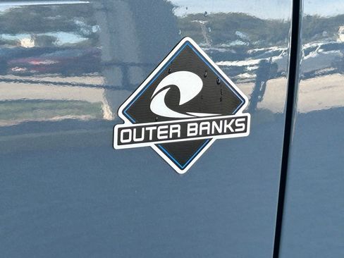 Used 2024 Ford Bronco Outer Banks image 17