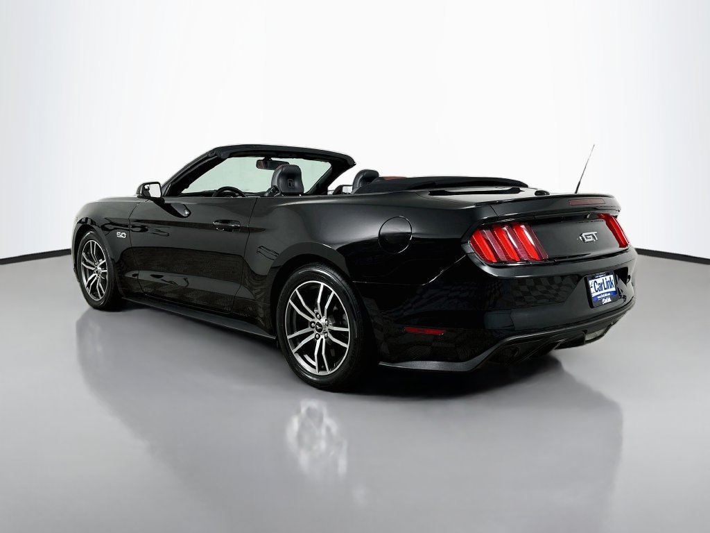 Used 2017 Ford Mustang GT Premium RWD image 5