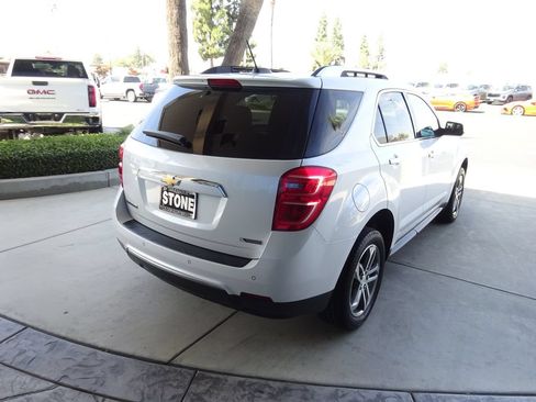 Certified 2017 Chevrolet Equinox Premier w/ Enhanced Convenience Package FWD image 8