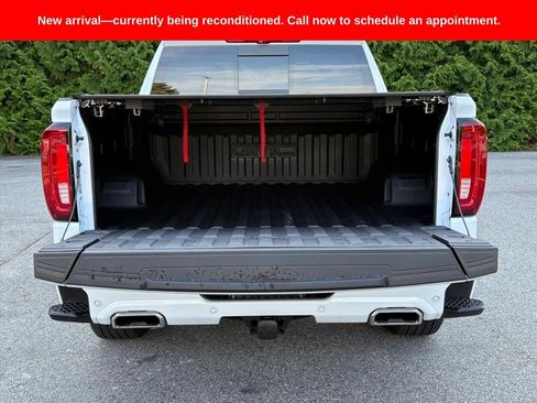 Used 2026 GMC Sierra 1500 Denali AWD/4WD image 27