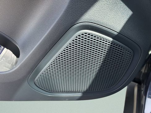 New 2026 Hyundai Venue SEL FWD image 21