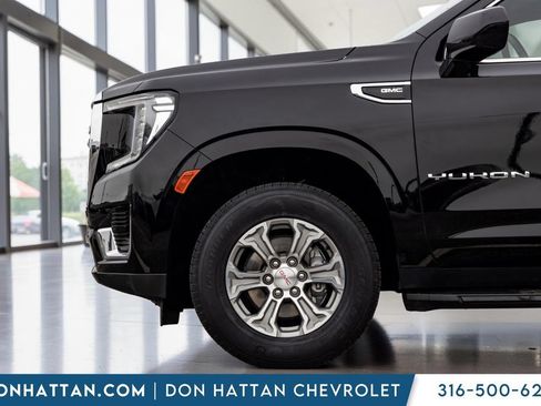Used 2022 GMC Yukon SLE AWD/4WD image 29