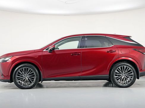 Used 2024 Lexus RX 350 Luxury w/ Convenience Package image 9