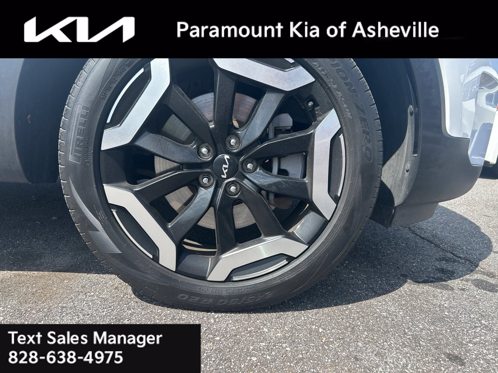 Certified 2025 Kia Telluride S AWD/4WD image 3