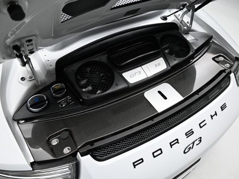 Used 2015 Porsche 911 GT3 image 42