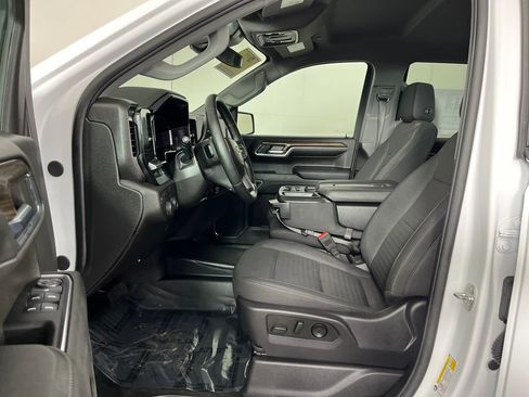 Used 2024 Chevrolet Silverado 1500 LT w/ Work Truck Package AWD/4WD image 11