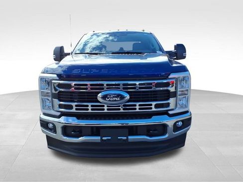 New 2026 Ford F250 XLT image 14