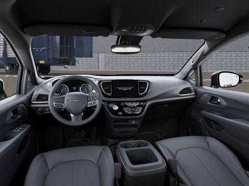 New 2027 Chrysler Pacifica Select FWD image 15