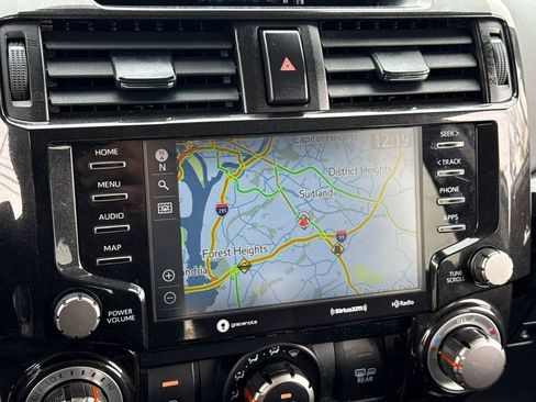 Used 2024 Toyota 4Runner TRD Off-Road Premium image 27