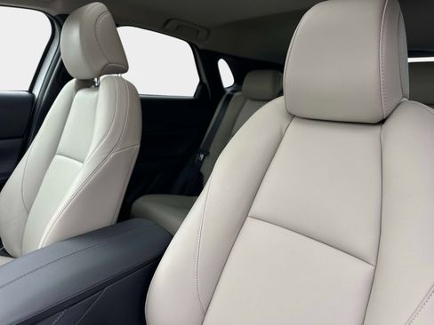 Used 2024 MAZDA CX-30 AWD 2.5 S w/ Preferred Package image 15