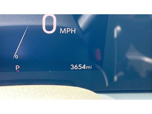 Certified 2025 Buick Encore GX Avenir w/ Avenir Technology Package AWD/4WD image 16