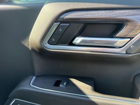 Used 2022 Chevrolet Silverado 1500 LTZ w/ LTZ Convenience Package II image 51