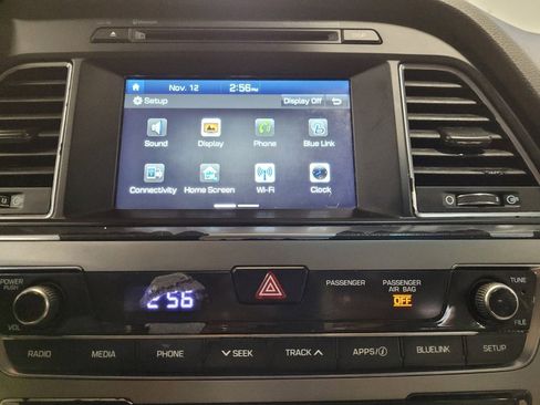 Used 2016 Hyundai Sonata SE image 25