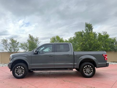 Used 2018 Ford F150 XLT w/ Equipment Group 302A Luxury AWD/4WD image 4