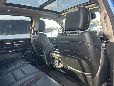 Used 2022 RAM 1500 Laramie image 10