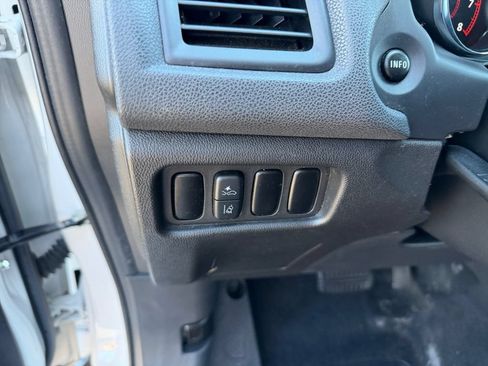 Used 2021 Mitsubishi Outlander Sport ES FWD image 29