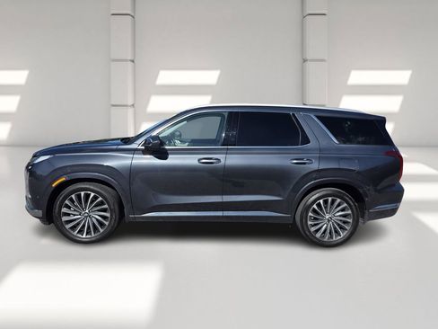 Used 2025 Hyundai Palisade Calligraphy image 7