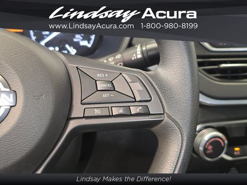 Used 2024 Nissan Altima 2.5 S FWD image 15