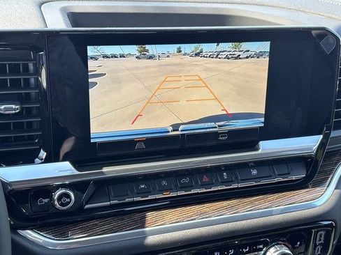 New 2026 GMC Sierra 1500 Elevation image 15