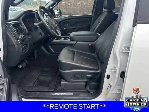Used 2023 Nissan Titan PRO-4X w/ Pro-4x Convenience Package image 9